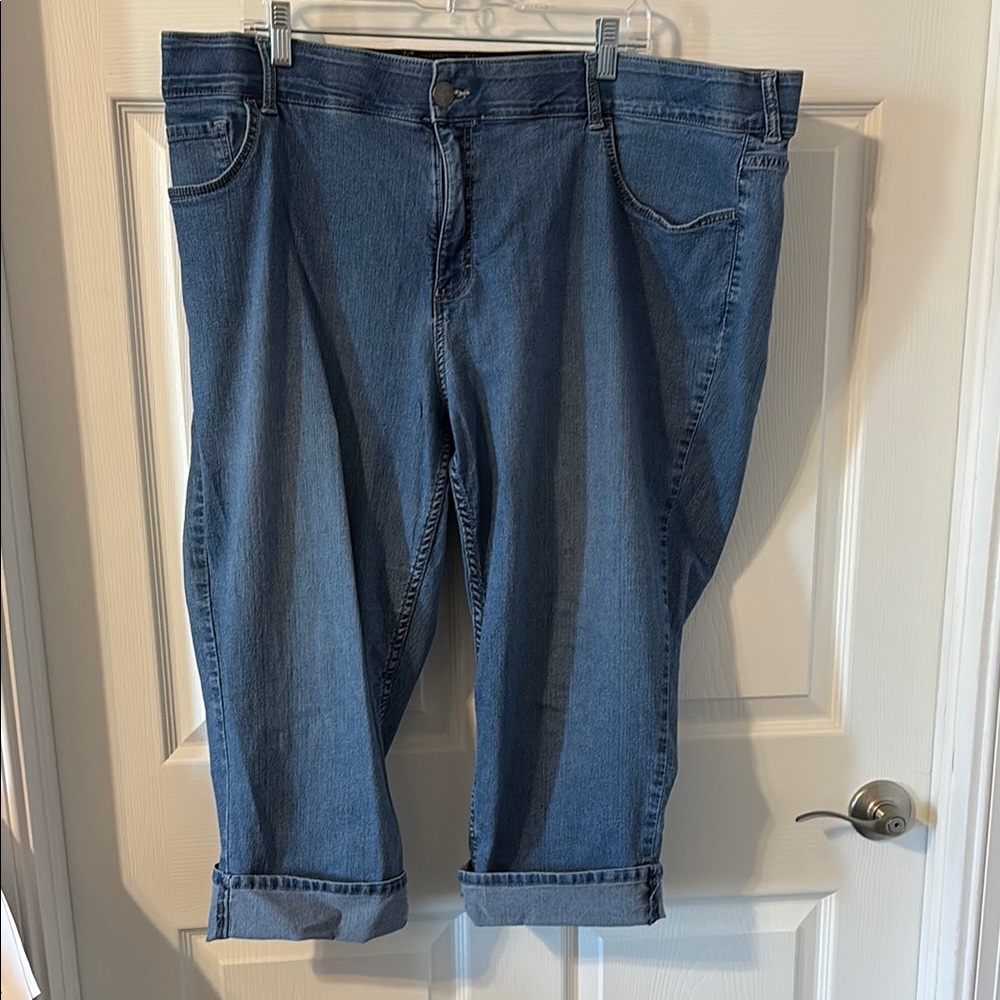 Lee Denim Capri Pants